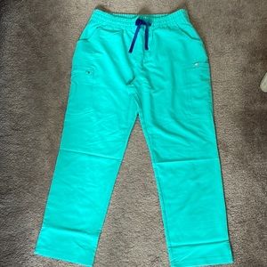 Figs scrubs pants. Size XL
